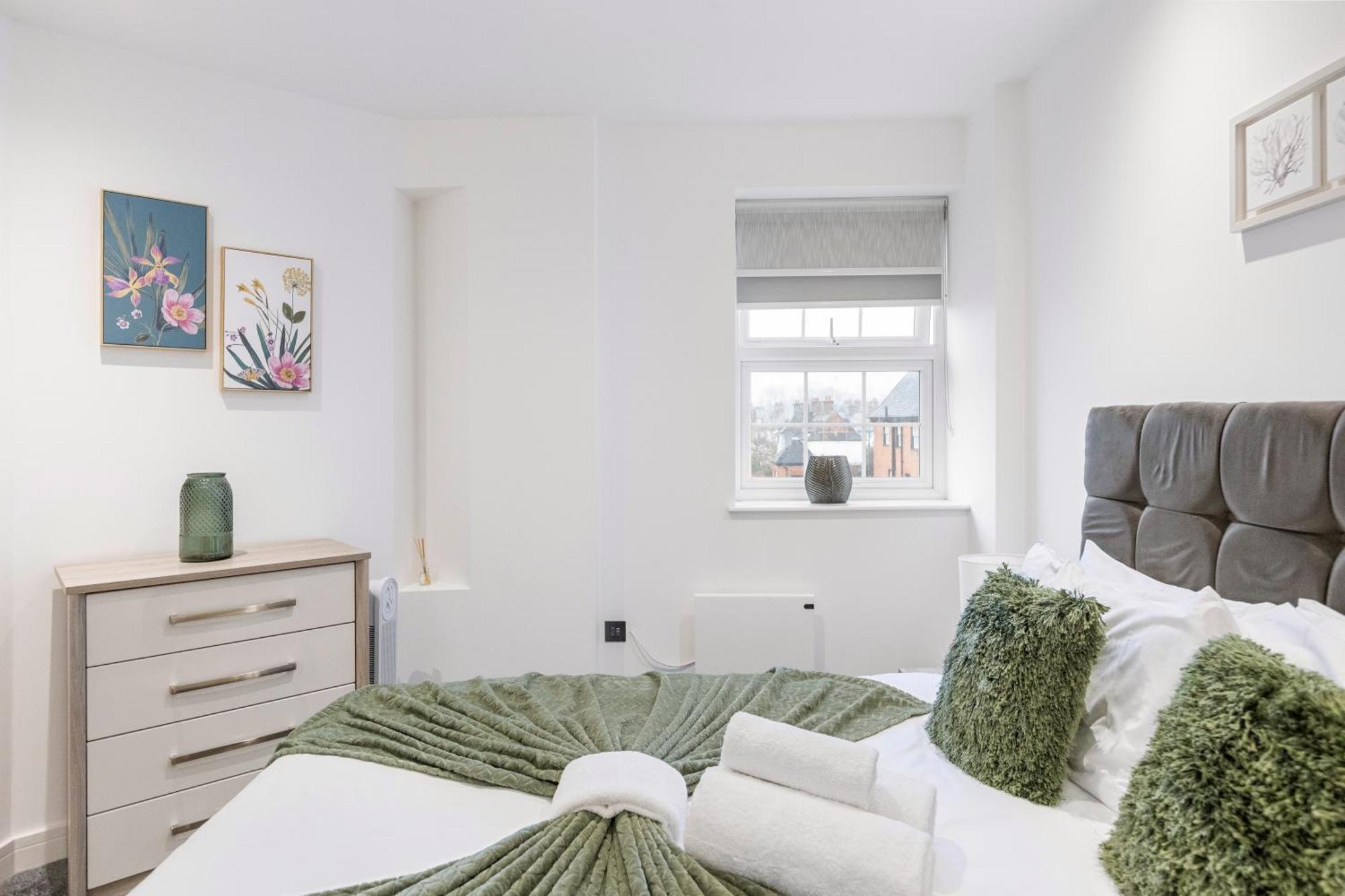 Bright And Spacious Apartment - Excellent Location Лондон Екстериор снимка